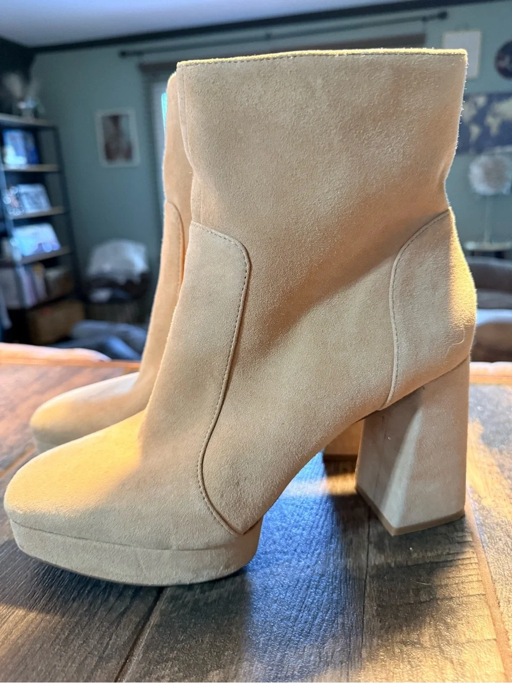 Vince Camuto vince camuto